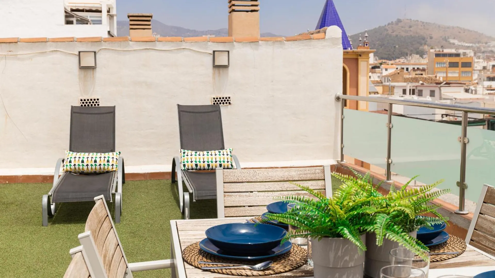 Apartamento C103 - Sunny Terrace, Old Town Views Málaga España