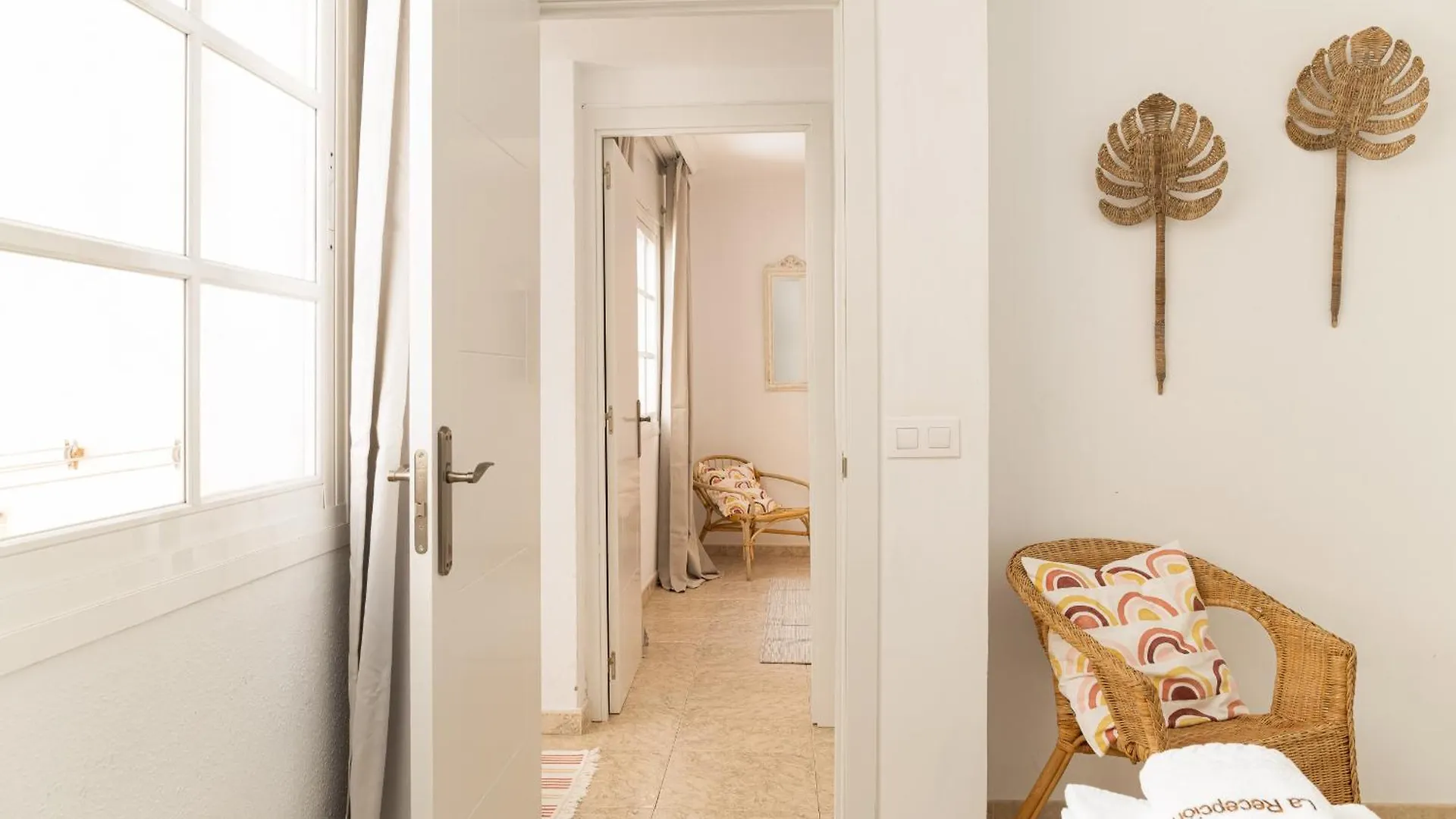 Apartamento C103 - Sunny Terrace, Old Town Views Málaga España