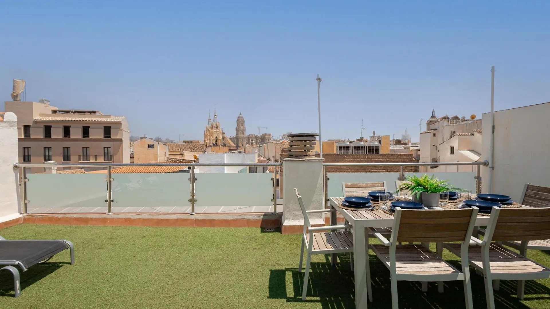 Apartamento C103 - Sunny Terrace, Old Town Views Málaga 0*,